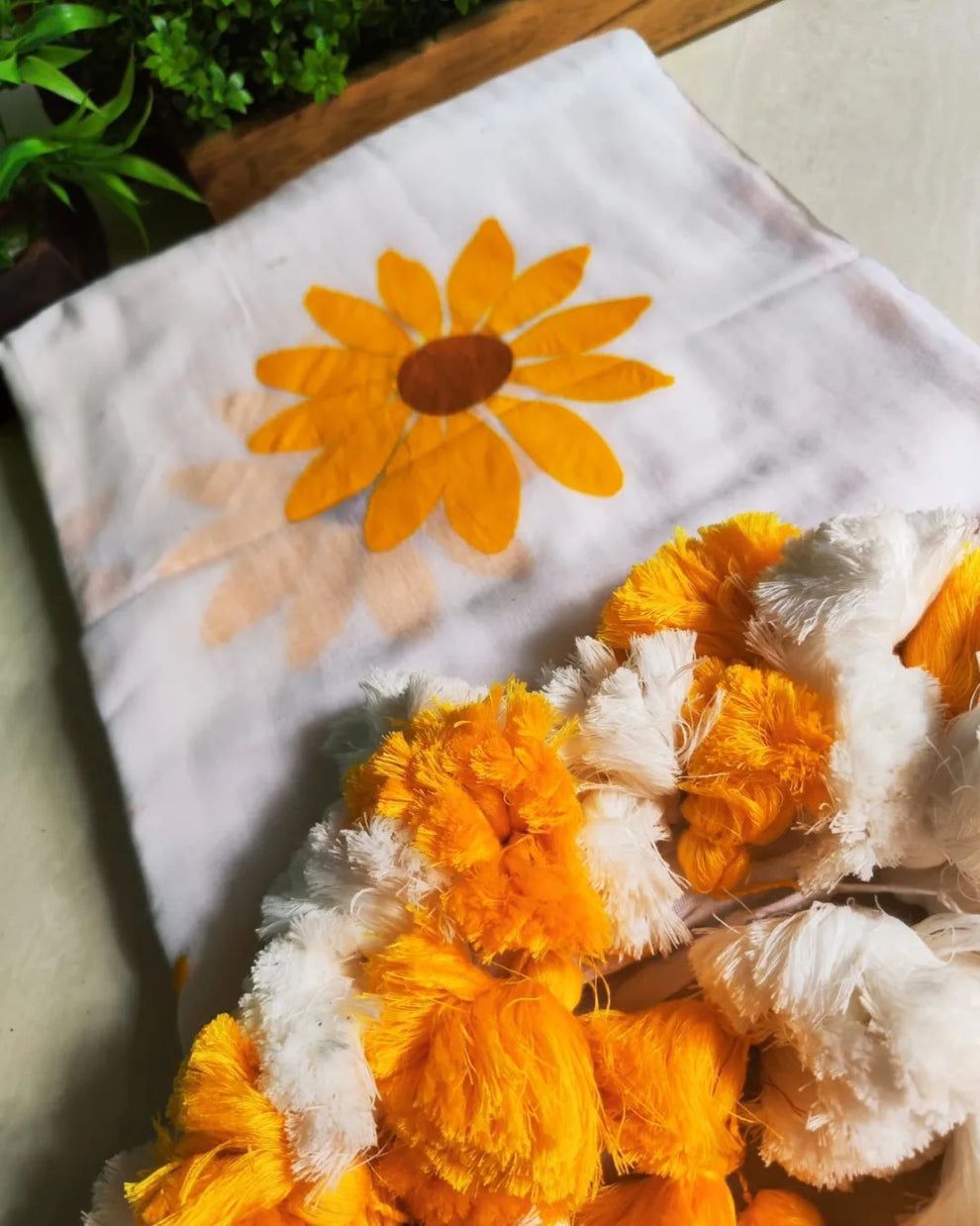 WHITE AND YELLOW COLOR FLORAL SAREE.