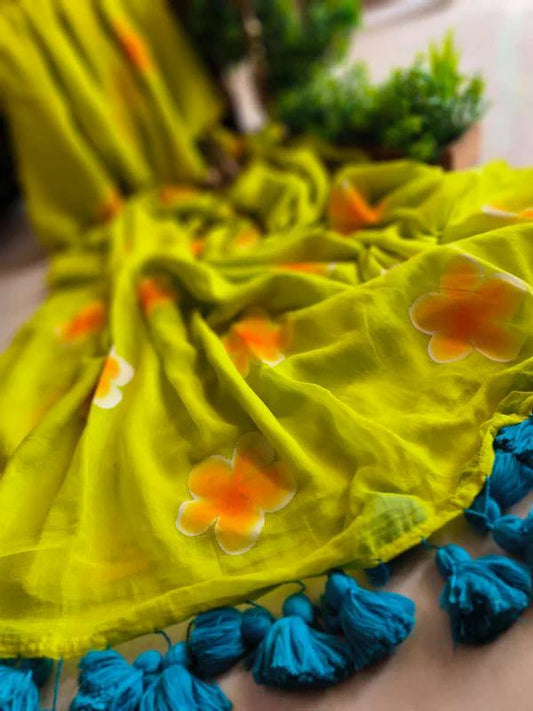 PERROT AND YELLOW COLOR FLORAL SAREE.